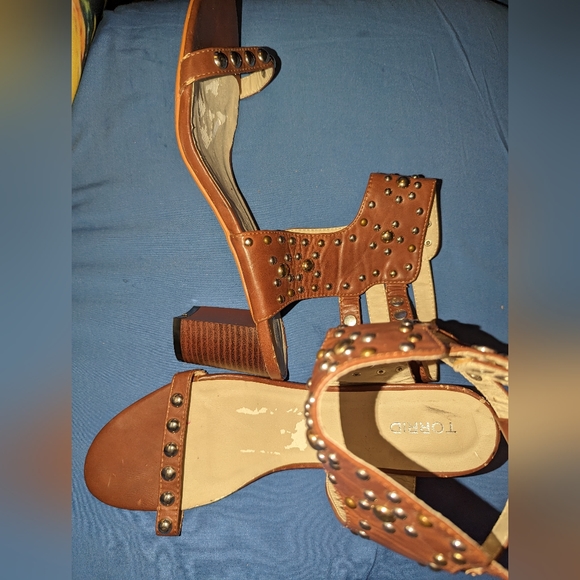 Torrid Ankle Studded Chunky Sandals 12 - Picture 2 of 13